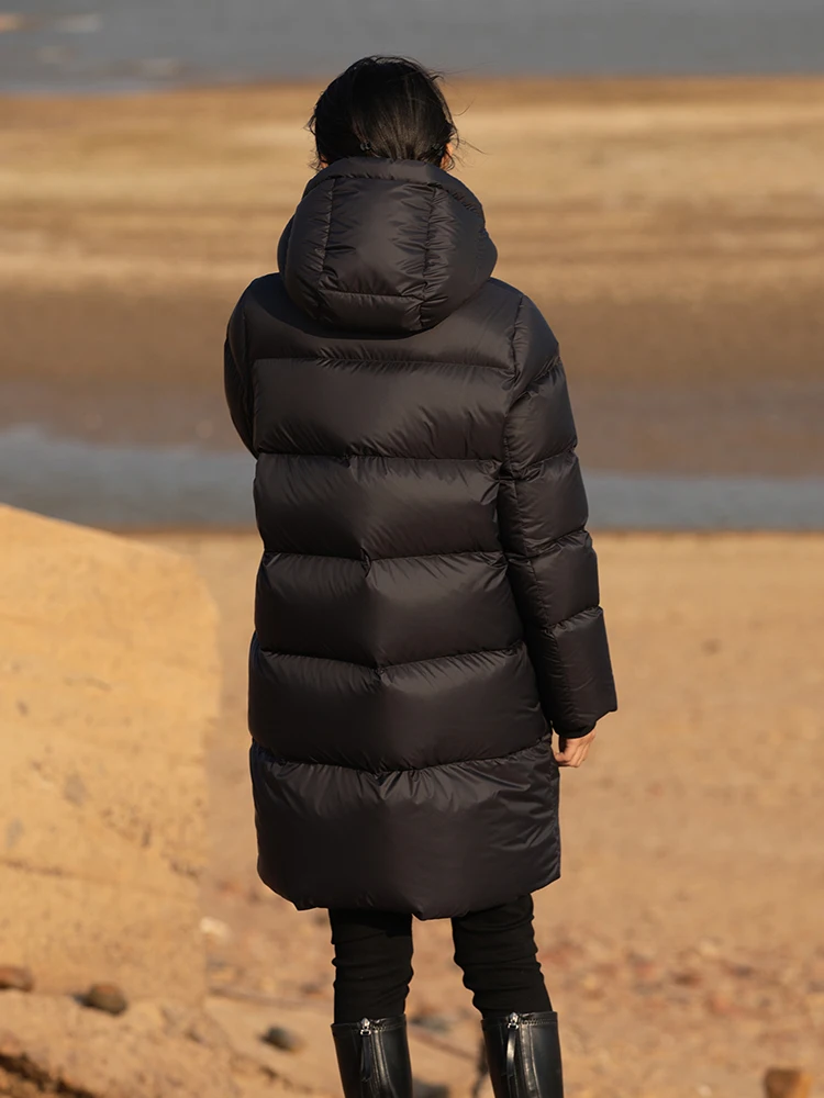 NEW Black hooded long-sleeved down jacket