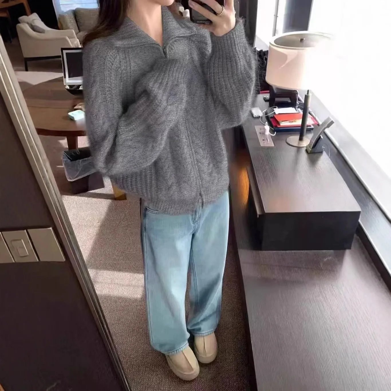 Autumn and winter thickened 100% wool sweater Women's double zipper knitting cardigan loose sweater coat Fried Dough Twists