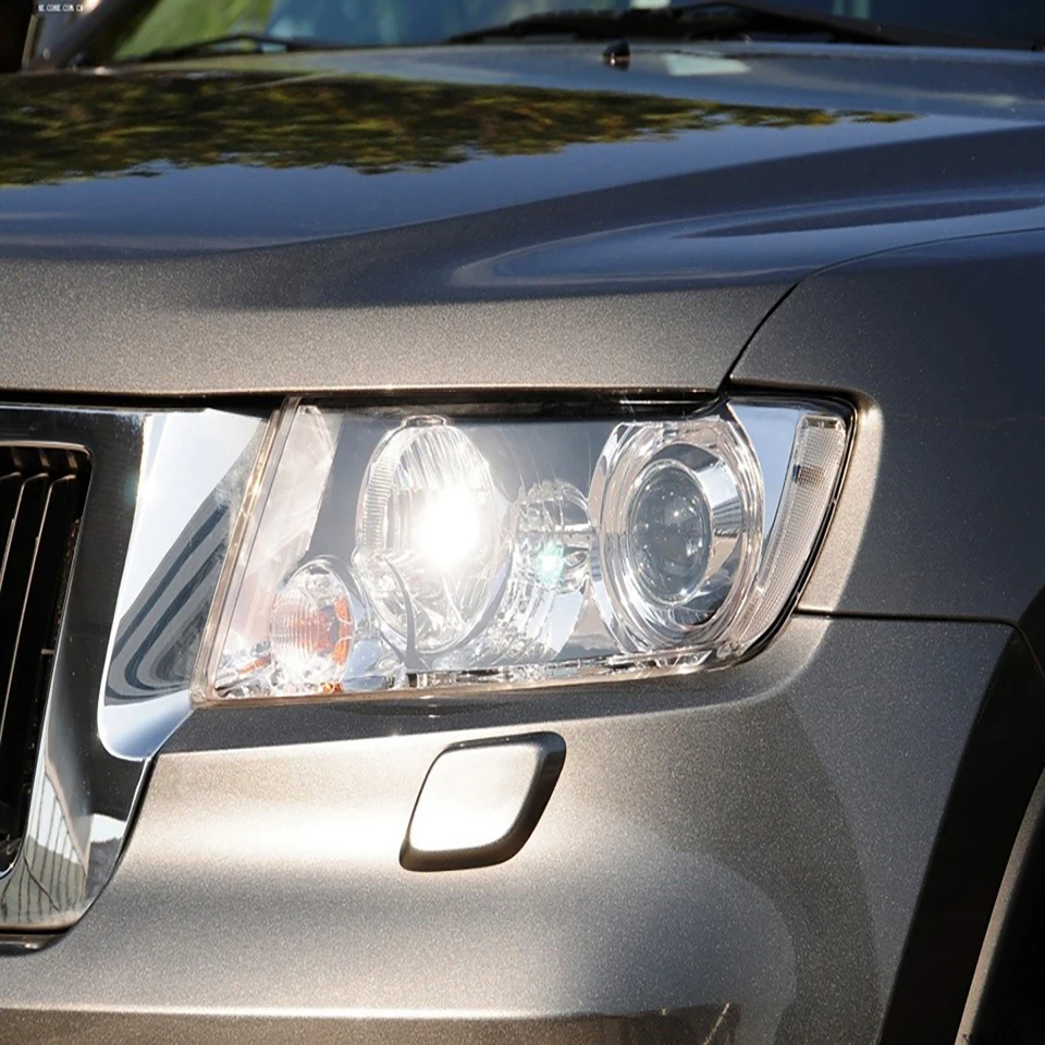 حافظة أضواء السيارة الأمامية لسيارة جيب جراند شيروكي 2011 2012 2013 ملحقات السيارة غطاء المصباح عدسة المصباح الأمامي قطع غيار السيارات الزجاجية
