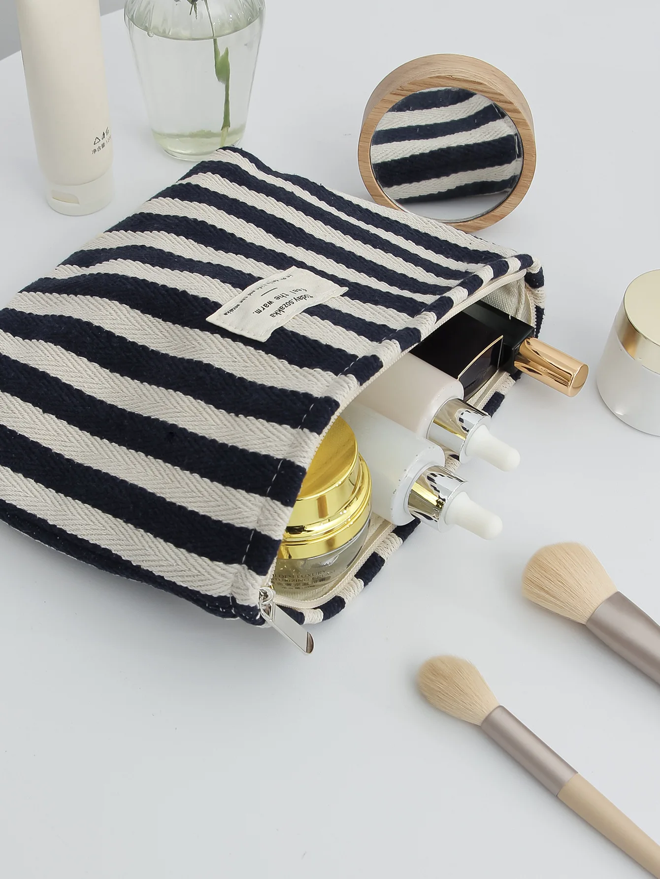 Vertical Stripe Cosmetic Bag For Women Waterproof Cosmetic Bag Storage Makeup Case Travelling Pouch For Ladies Pencil Case