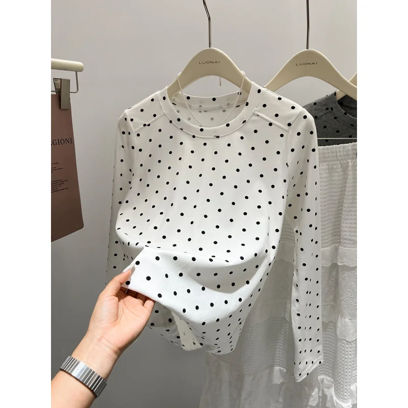

2025Popular Autumn Retro Style Niche Polka round Neck Slimming Long Sleeves Bottoming ShirtTWomen's-shirt