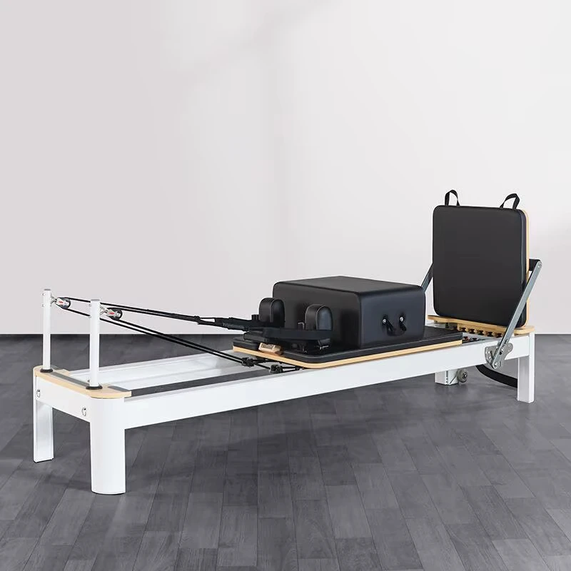 New Style Black Aluminum Pilates Reformer Machine with Raised Frame & Quiet Track, for Balance Exercise in Commercial Gym