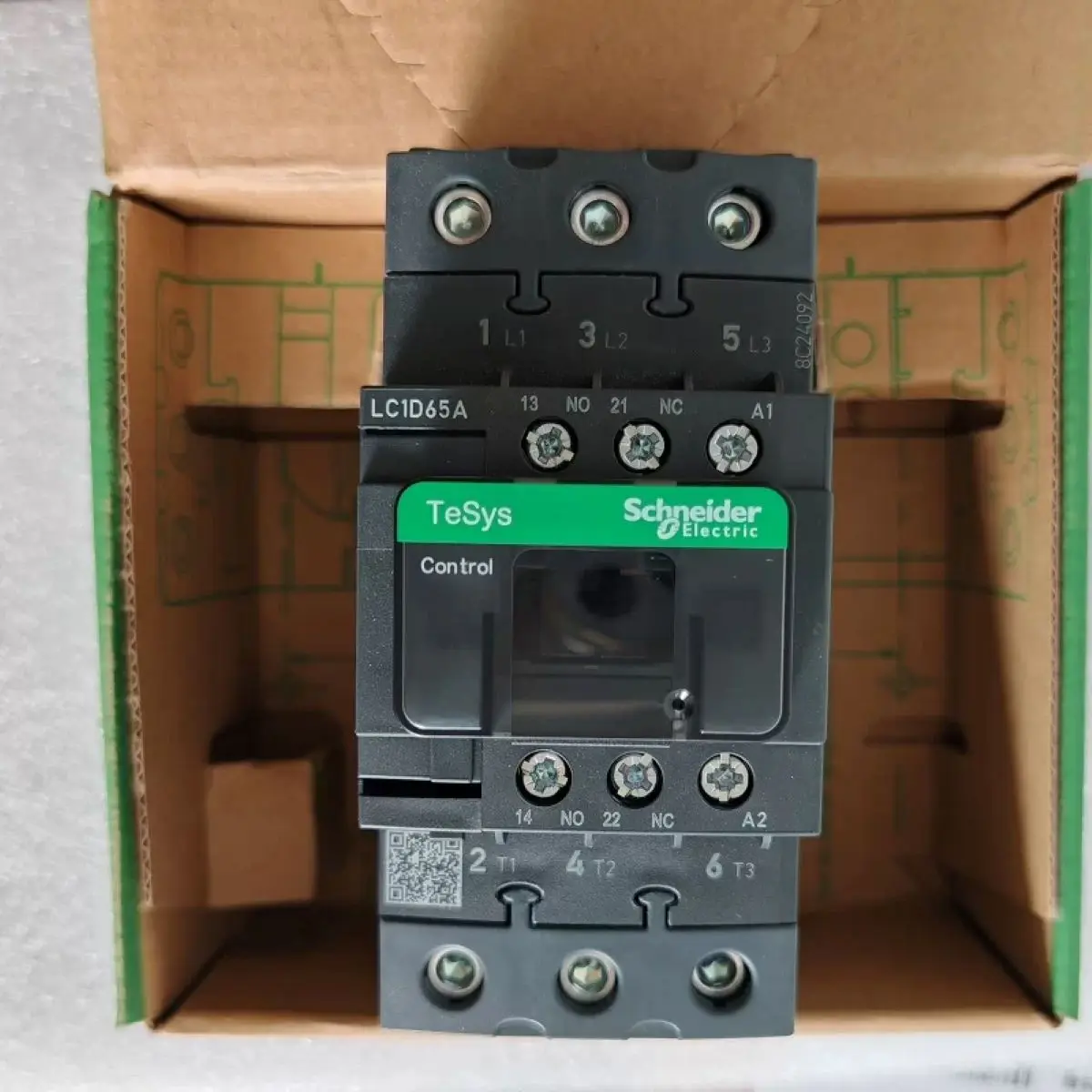 

Контактор LC1D65AM7C LC1D65AM7 - 3P(3 NO) - AC-3 - 440 В 65 А - катушка 220 В AC 50/60 Гц