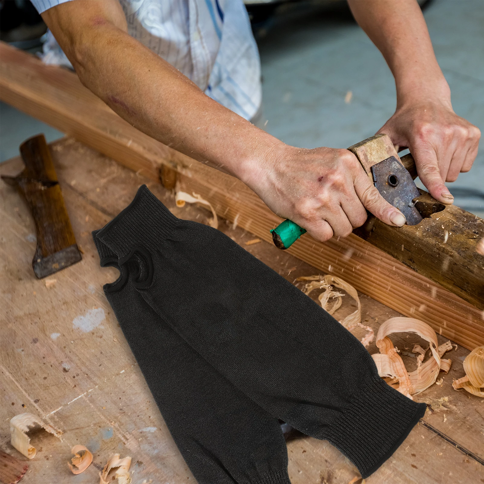 

2 Pairs Anti-Cut Arm Guards Protection 45cm Thumb Hole Black Gray Mens Forearm Sleeves Gardening Kitchen Work