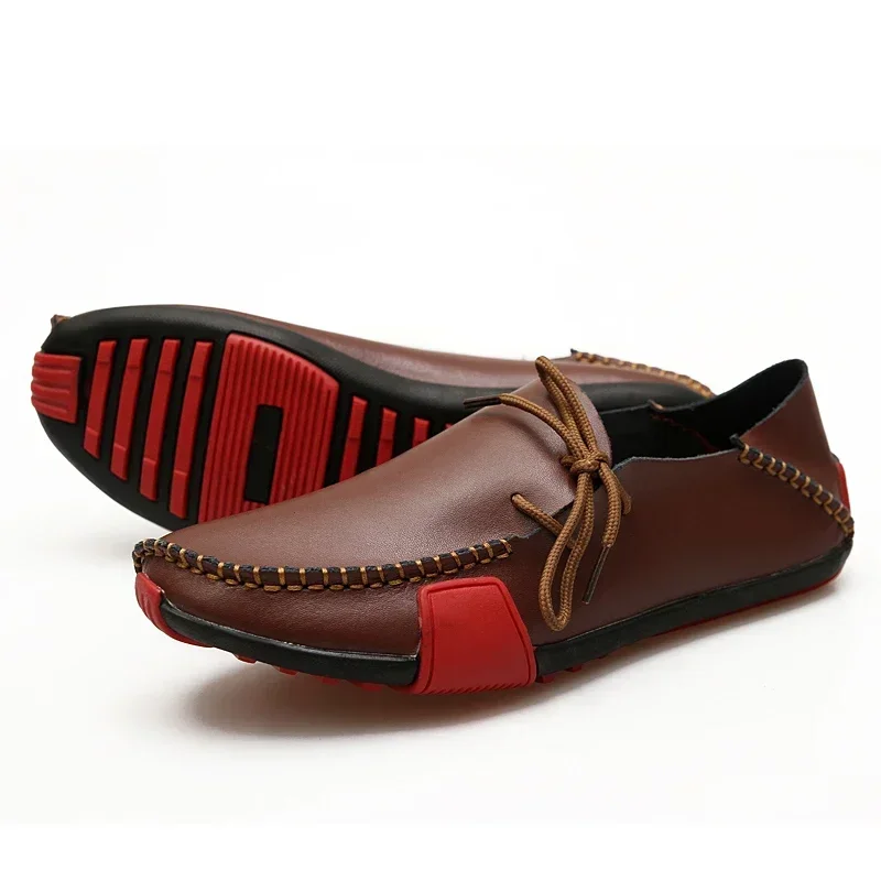 Sepatu Pria Kulit Kasual 2025 Pantofel Pria Lembut Italia Sepatu Mokasin Buatan Tangan Sepatu Slip On Bersirkulasi Zapatos Hombre