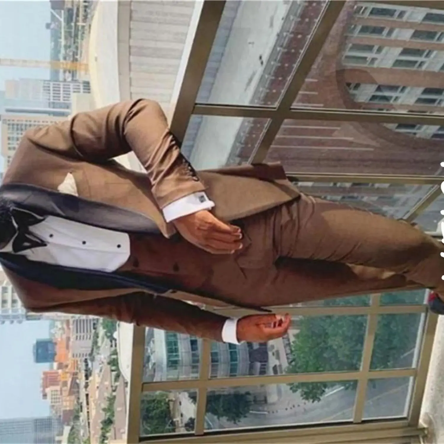 

CustomizedBritish Style Mens Coat Suits Customize 2022 Groom Tuxedos One Button Wedding Tailored Party Prom Business Blazer