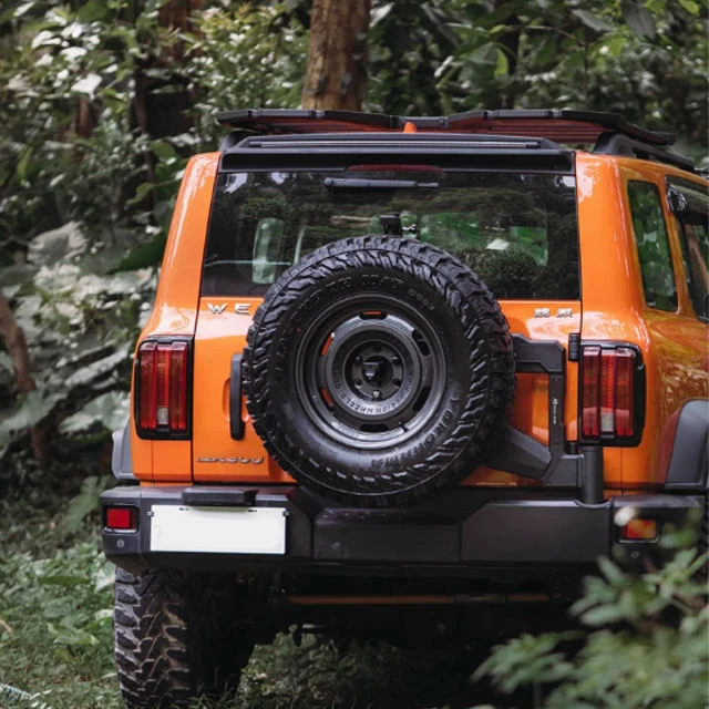 4X4 Off Road Modification Accessories Steel Spare Tire Mounting Bracket Rear Tire Carrier For GWM Tank 300 Accessories