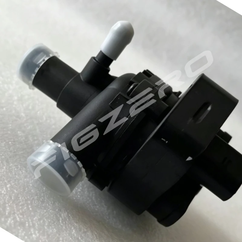 Warm Air Auxiliary Water Pump for Mercedes Benz 204 C180 C200 GLK200 GLK260 GLK300 SLC SLK SL Car Accessories China Genuine