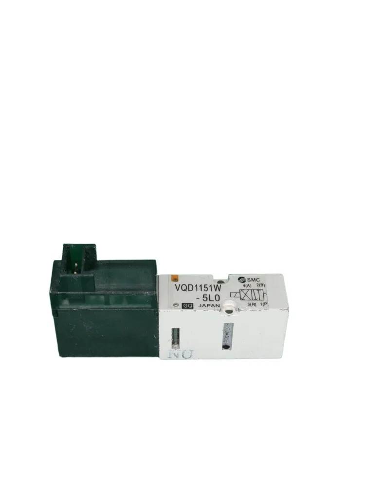 genuine solenoid valve VQD1151W/U/V-5L/5M-M5 5LO/5MO-Q 1131