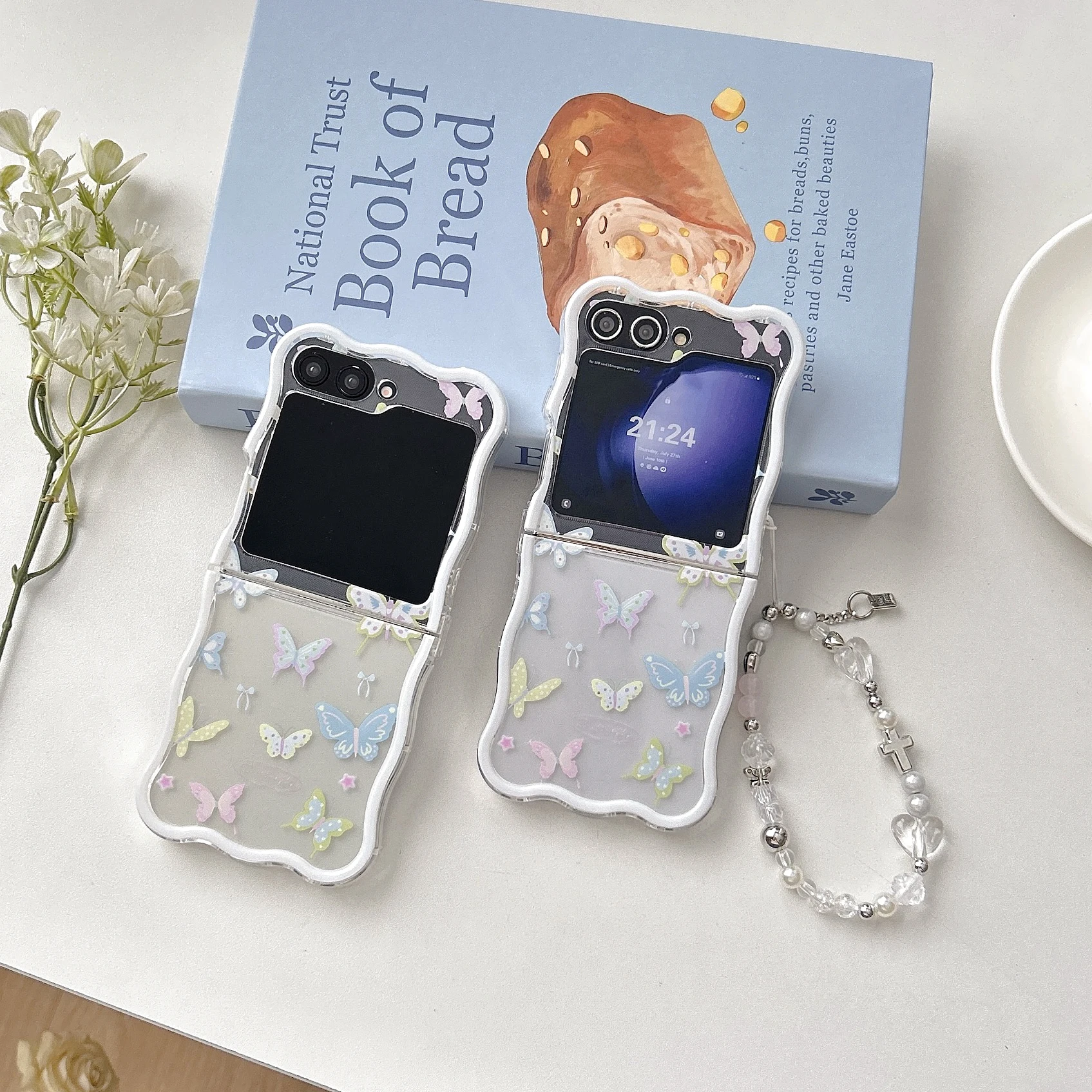 

Back Cover For Samsung Galaxy Z Flip 6 5 4 Case Colorful Butterfly with Bracelet Chain Soft Tpu Shockproof Phone Case