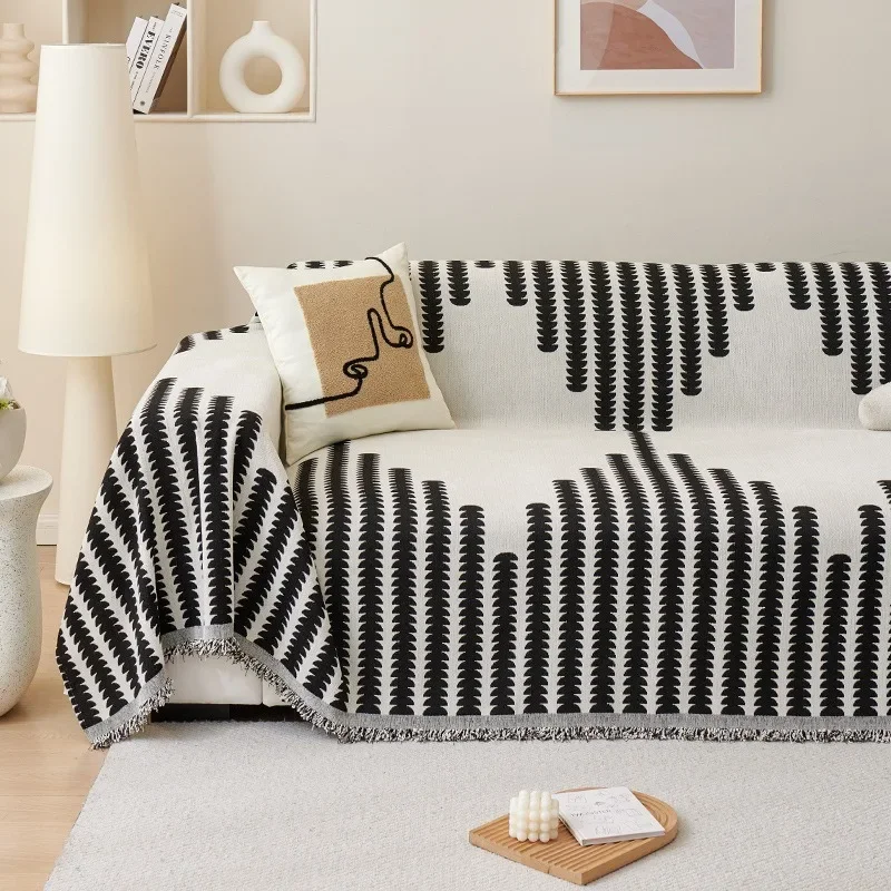 Light Luxury Chenille Sofa Cover Cloth Four Seasons Universal Sofa Towel Anti Cat Scratch Premium Feeling Sofa Cushion