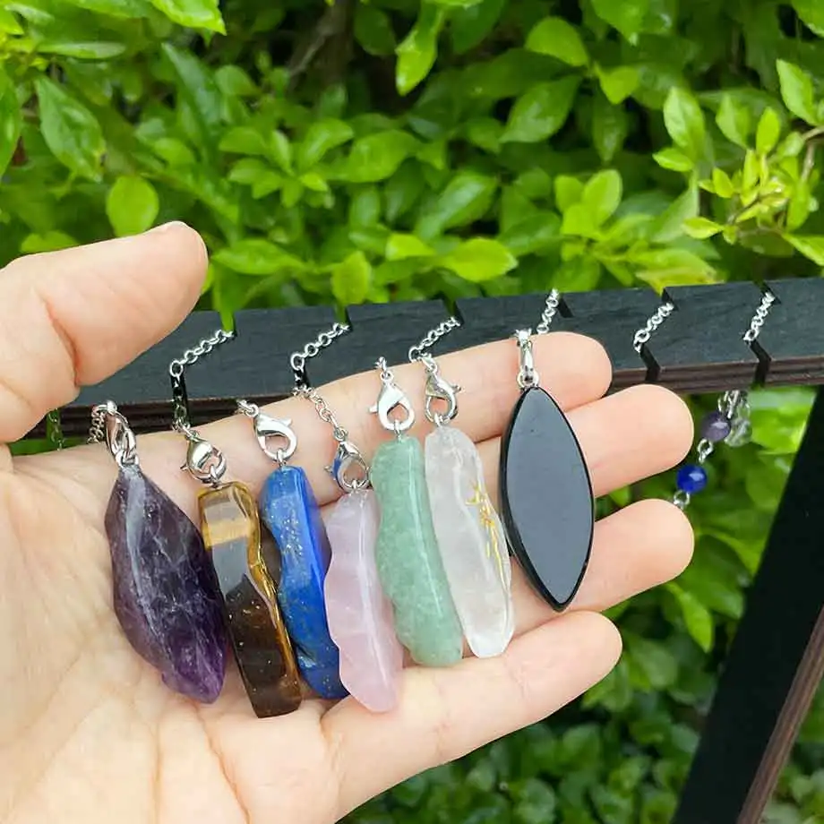Real Irregular Crystal Pendulum for Divination Wicca Reiki Sun Symbol Pendant Clear Quartz Black Obsidian Spiritual Pendulo X246