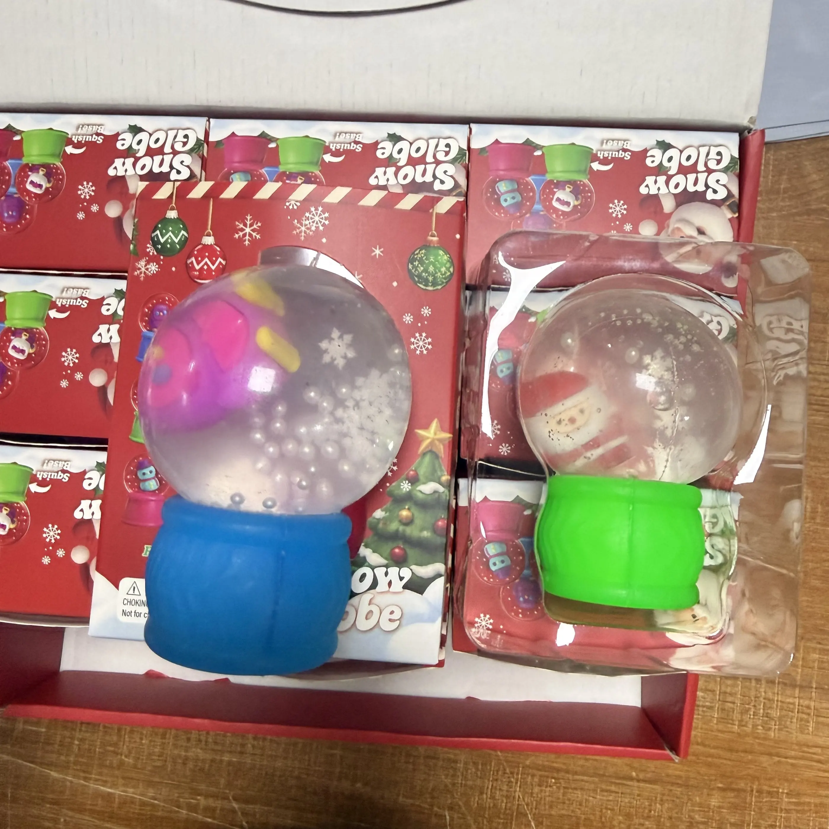 Hot New Product NeeDoh Squish Flow Snow Globe Crunch Stress Relief Toy Squeeze Toy Nice Cube Sensory Toy for Adults Gifts S