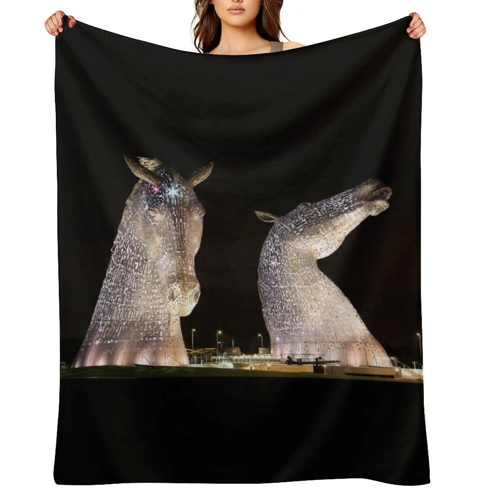 The Kelpies At Nigh…