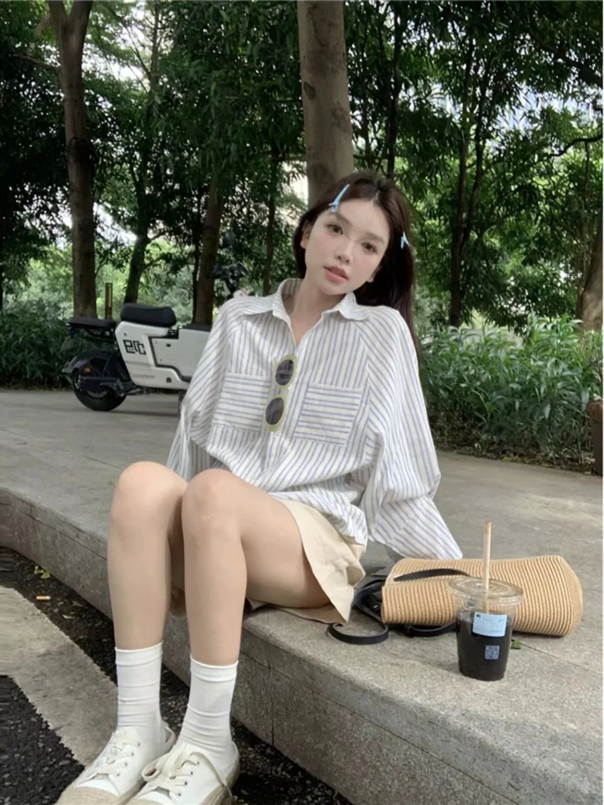 

Loose Casual Long Sleeve Neck Striped Shirt Women's Spring 2025 New Style Korean Fashion Elegant Small Audience Top