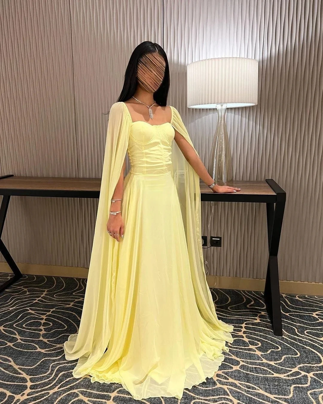 

Romantic Yellow Chiffon Long Prom Dresses A-line Sweetheart Party Dresses Floor Length Pleated Backless Evening Gowns For Women