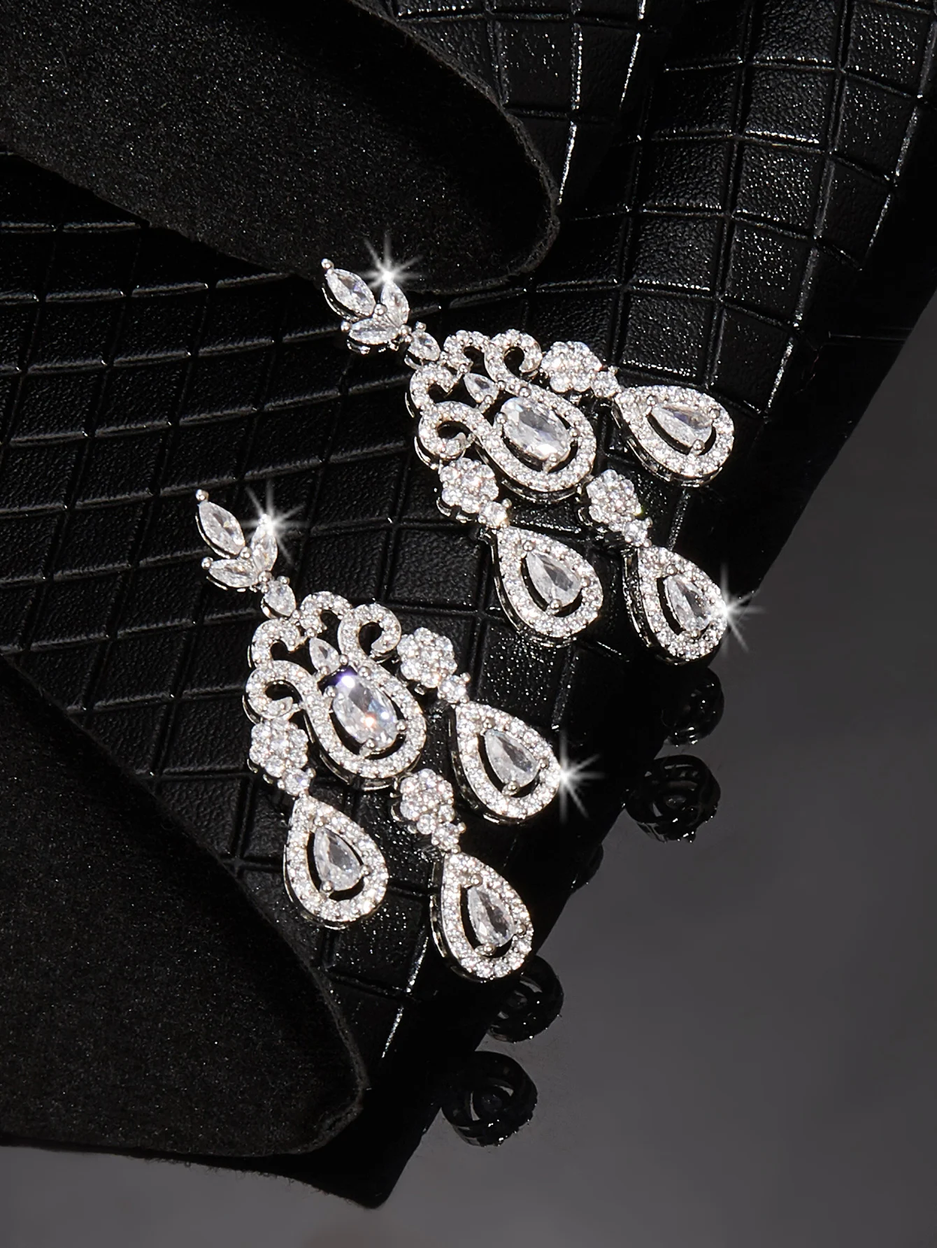 Vintage Wedding Party Jewelry Accessories Gorgeous Cubic Zirconia Big Long Luxury Bridal Earring for Women