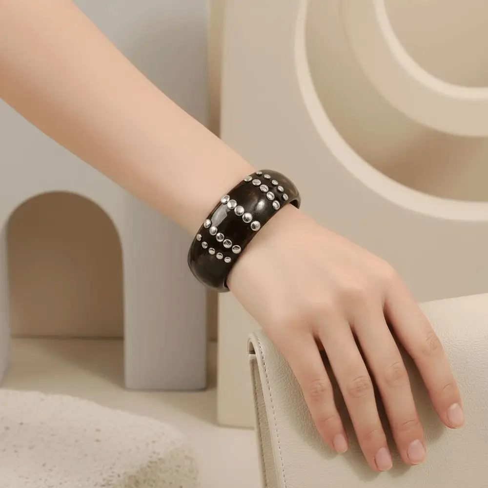 Lightweight Resin Chunky Resin Bangle High-Gloss Finish Durable Hardware Studded Cuff Bracelet Impact-Resistant