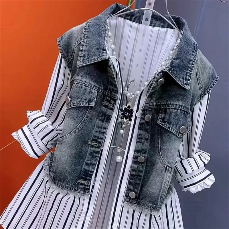 Nowa Damska Jeansowa Bluzka Wiosna Jesień Koreańska Łączona Imitacja Dwuczęściowa Koszula Kowbojska Damska Codzienna Koszulka w Paski Damska Wiatrówka