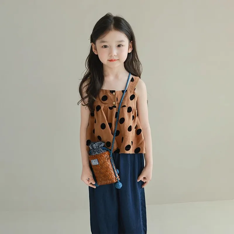 2024 Kids Summer Clothes Kids Girls Wave Point Halter Tops Fashionable Brown Top for Cool Girls Children Sleeveless T-shirt