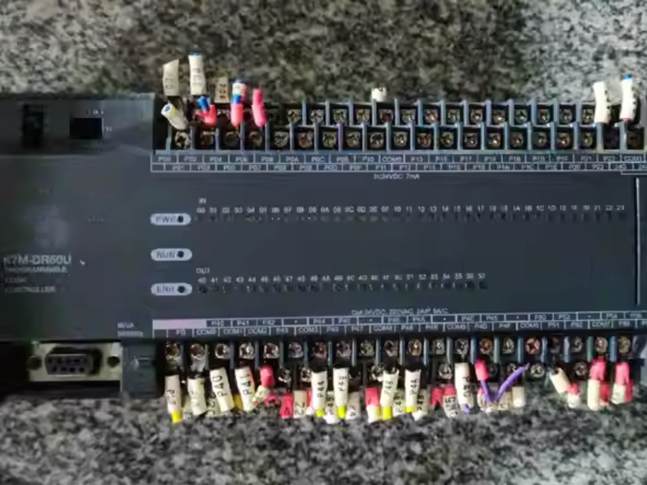 Controllore programmabile K7M-DR60U