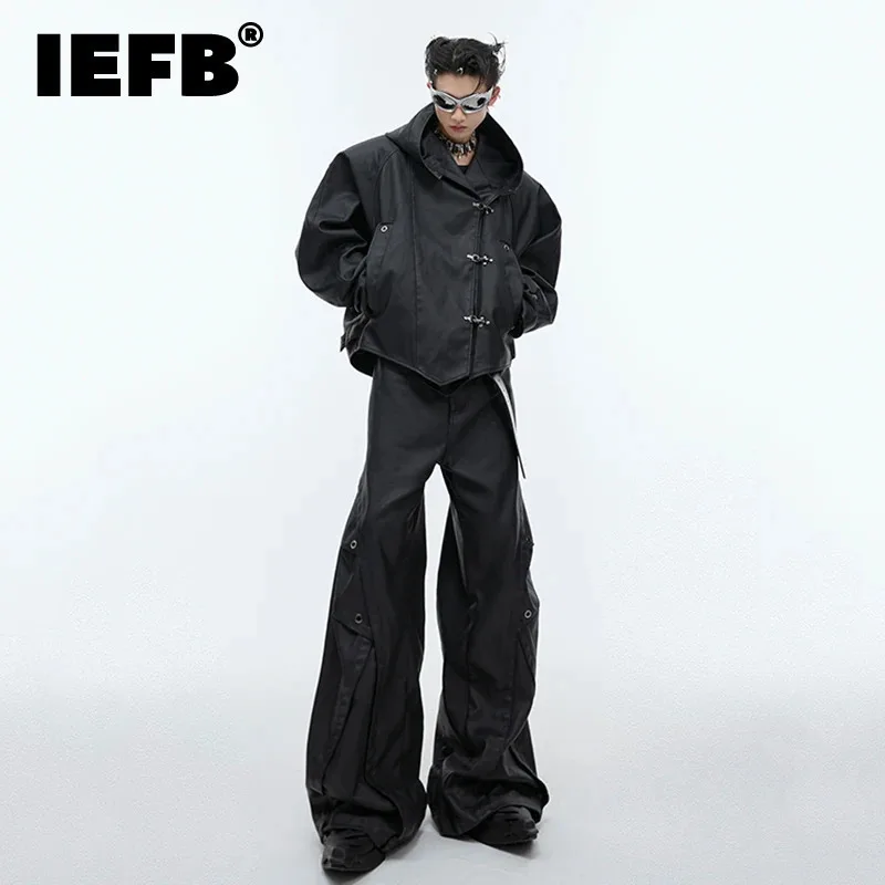 IEFB Streetwear Men's Set PU Leather Two-piece Metal Buckle Design Shoulder Hooded Jacket Straight Pants Personality 24E1819