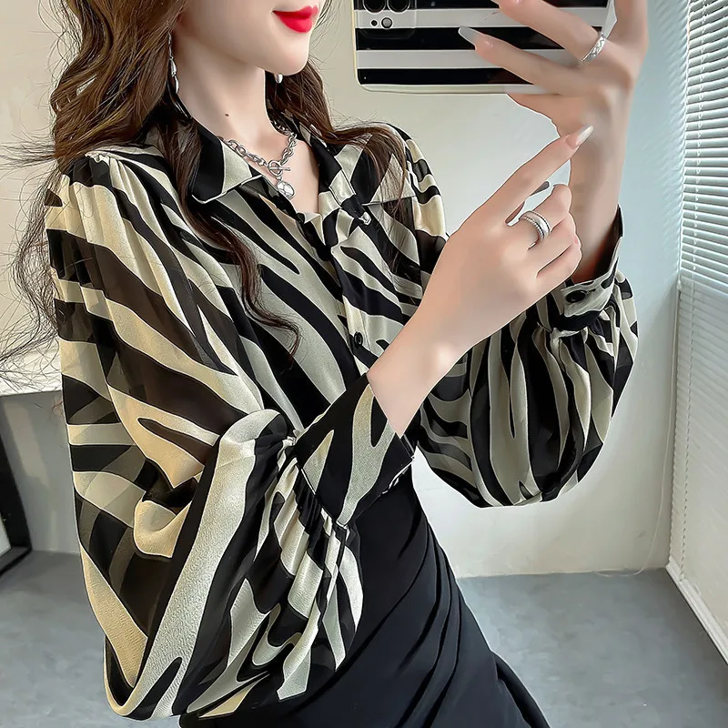 Women Clothing Chic Striped Printing Chiffon Shirts Summer Elegant Fashion All-match Lantern Sleeve Blouses Casual Loose Tops