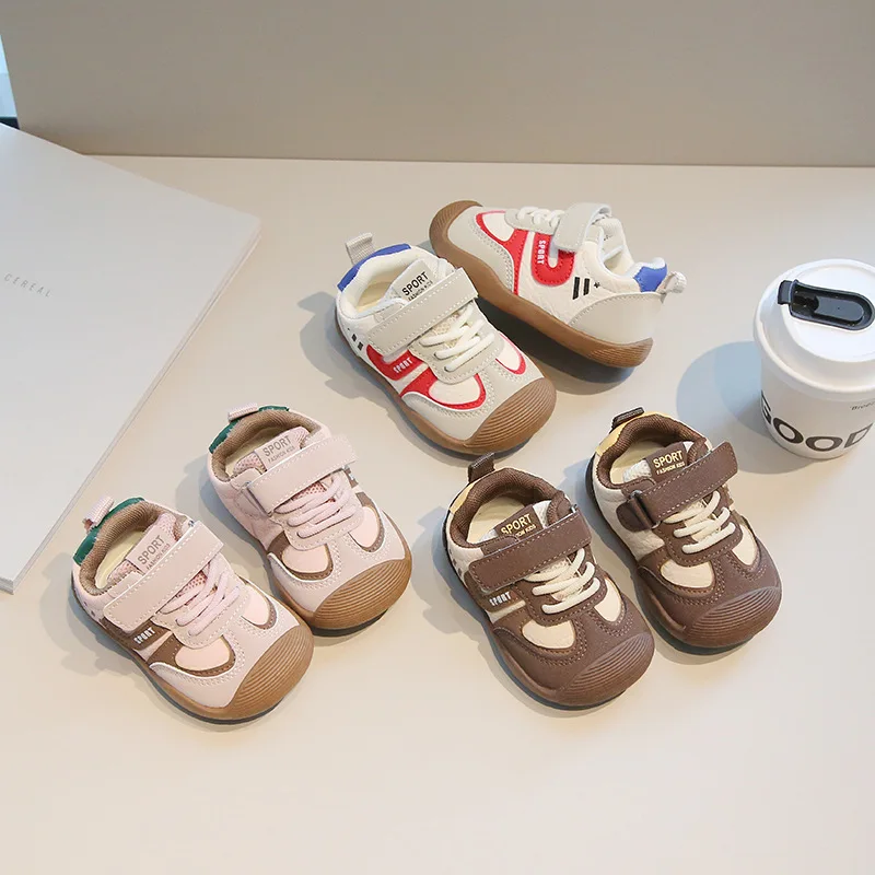 2026 Baby Solid Color Girls Boys Shoe Autumn New Soft Flat Soled Casual Sports Shoes Versatile Stylish Children's Walking Shoes