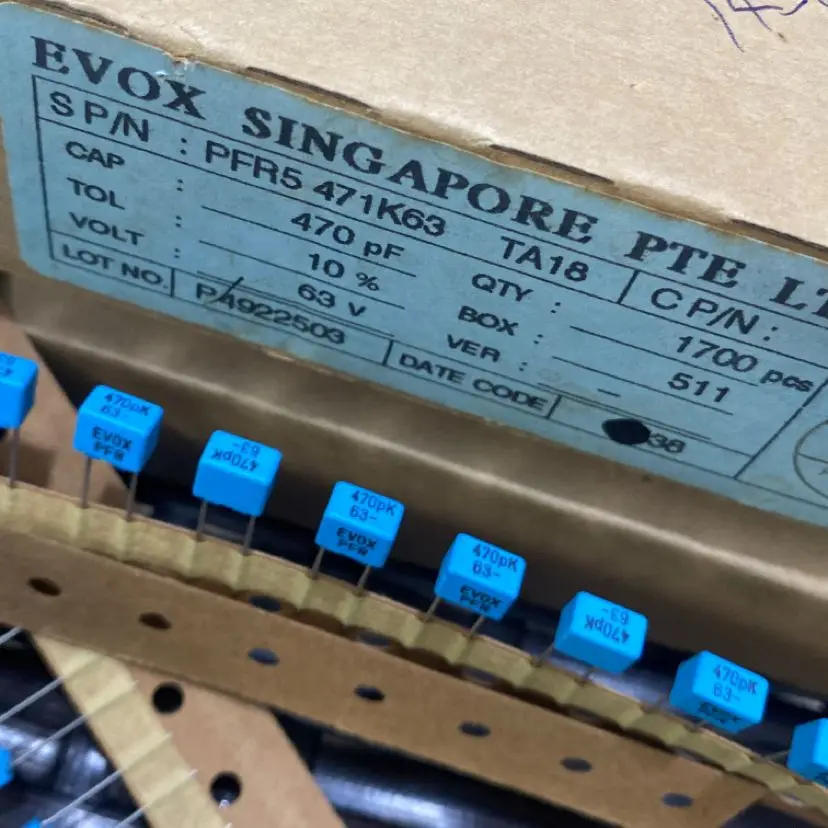 

20 шт. новый пленочный конденсатор EVOX PFR5 470PF 63 В P5MM MKP 471/63 В EVOX-RIFA PFR 470 пФ/63 В 470P N47 63 В постоянного тока