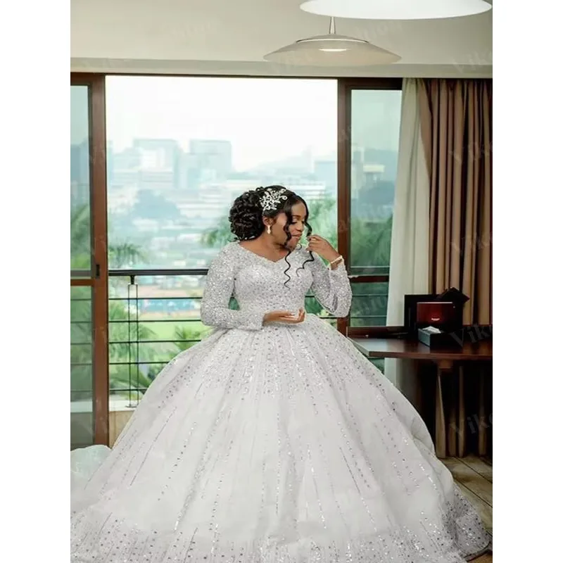 Customized Plus Size Ball Gown Wedding Gowns Beading Long Sleeve Crystal Sequins V Neck Bridal Party Dresses Vestidos De Novia