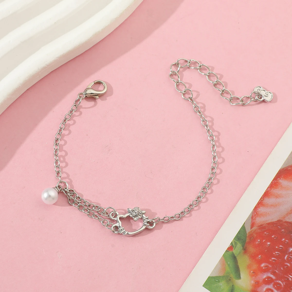 سوار مرحبا كيتي مصنوع يدويًا ، هدية بسيطة ومتعددة الاستخدامات للأصدقاء والصديقات ، عبر سانريو