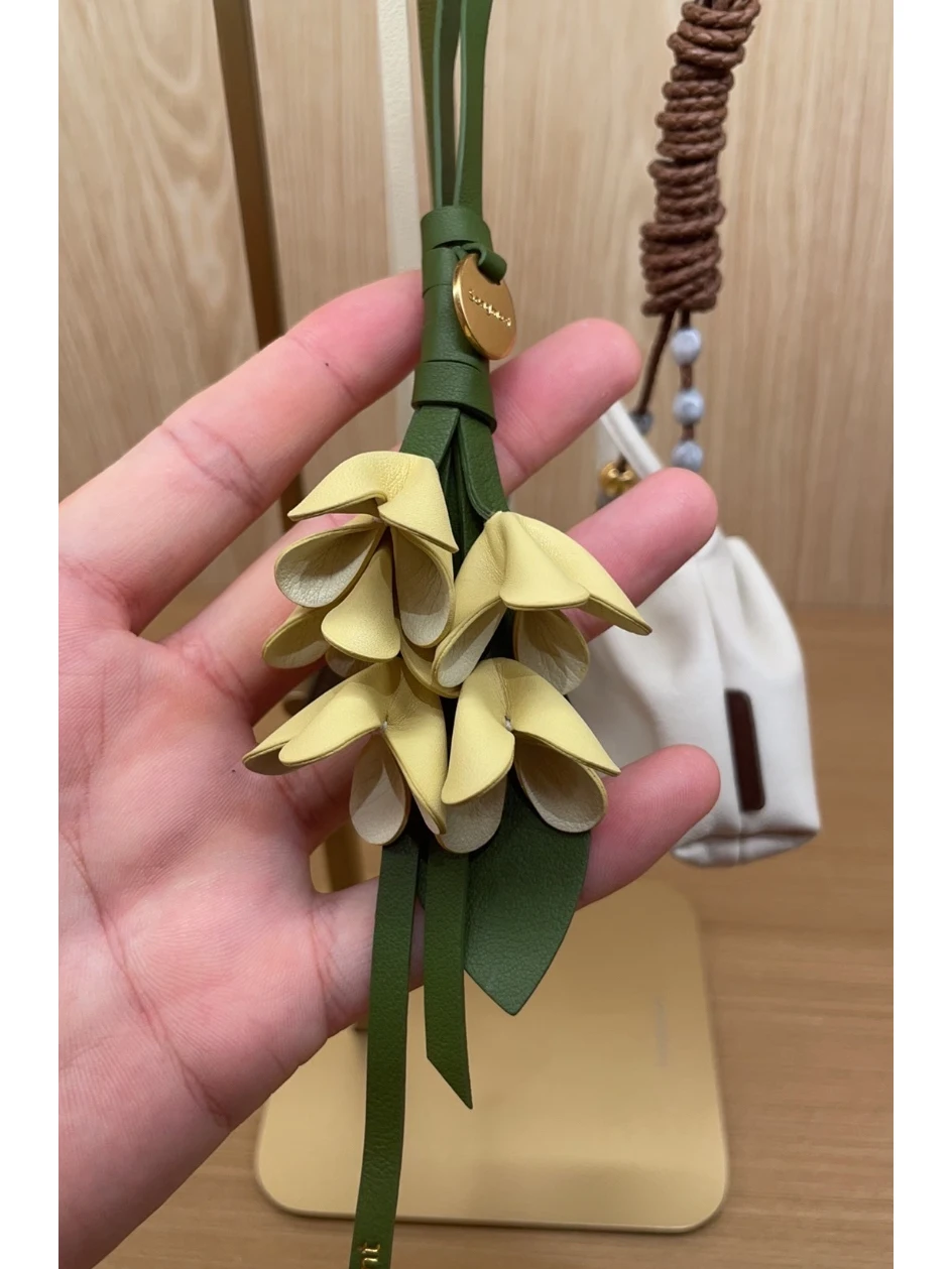 Handwoven Earphone Bag Pendant Chinese Traditional Craft Basic Style Bag Accessory for Spring Season