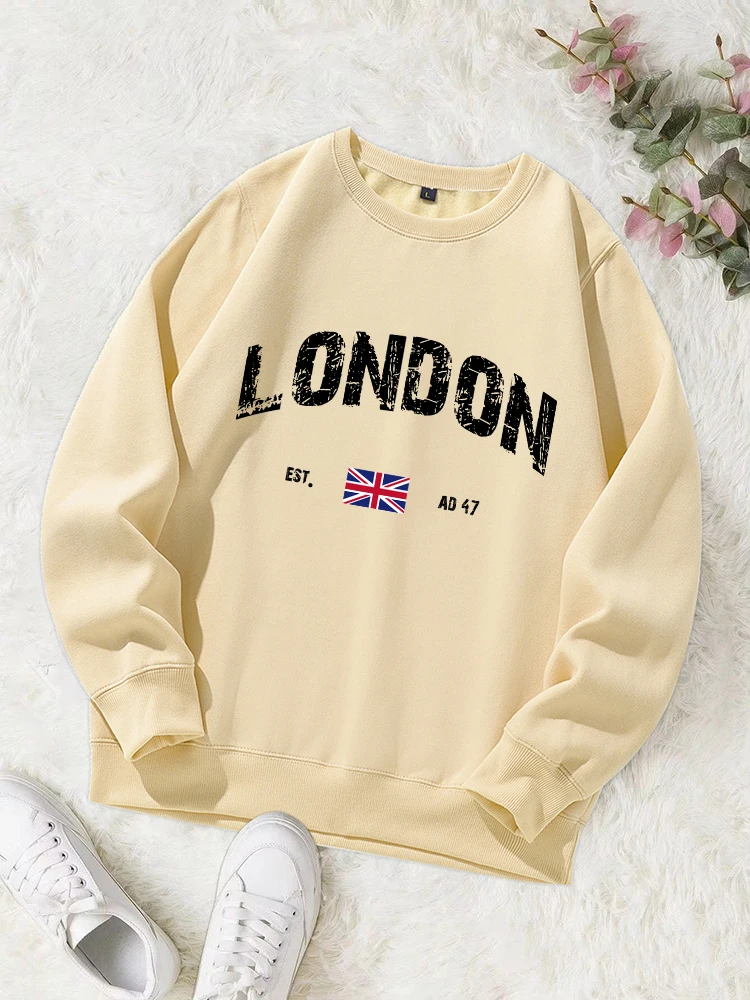 London Design Letter Print Hoody Women Autumn Warm Fleece Comfortable Sweatshirt Simple Oversize Hoodie Street Casual Top Female