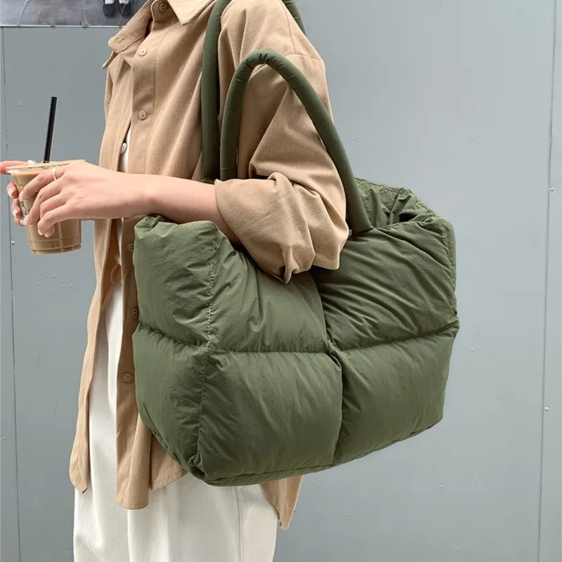 Large Capacity Cloud Bag Shoulder Bags Women Down Cotton Jacket Bags Fashion Simple College Student Tote Bag Handbags 2024 New