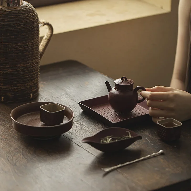 1Pc 140ML Japanese-style Coarse Pottery Teapot KungFu TeaSet Three-legged Teapot Ball Hole Filter Purple Sand Soil Hand-held Pot