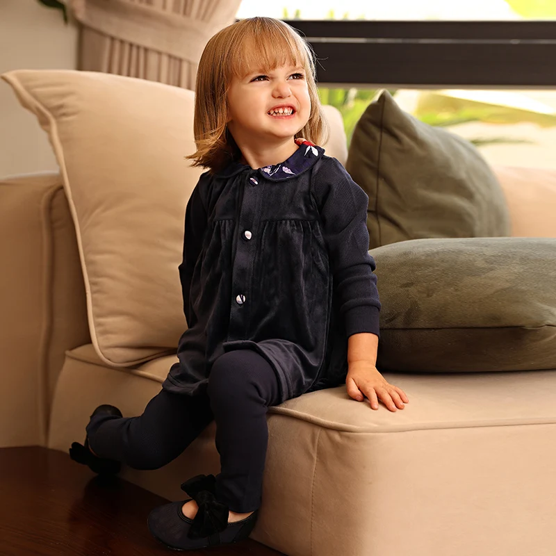 Familien-Shabbos Samt-Set Mädchenkleid Passendes T-Shirt Baby 2-Teiliges Set Langarm Kinderkleidung Blumenkragen und Knöpfe – Detail 14