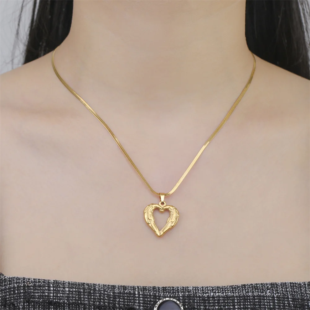 My Shape Coração Amor Colar Pingente para Mulheres Encantos De Aço Inoxidável Cadeia De Cobra Cadeia Gargantilha Bonito Dainty Jóias Presentes Casamento