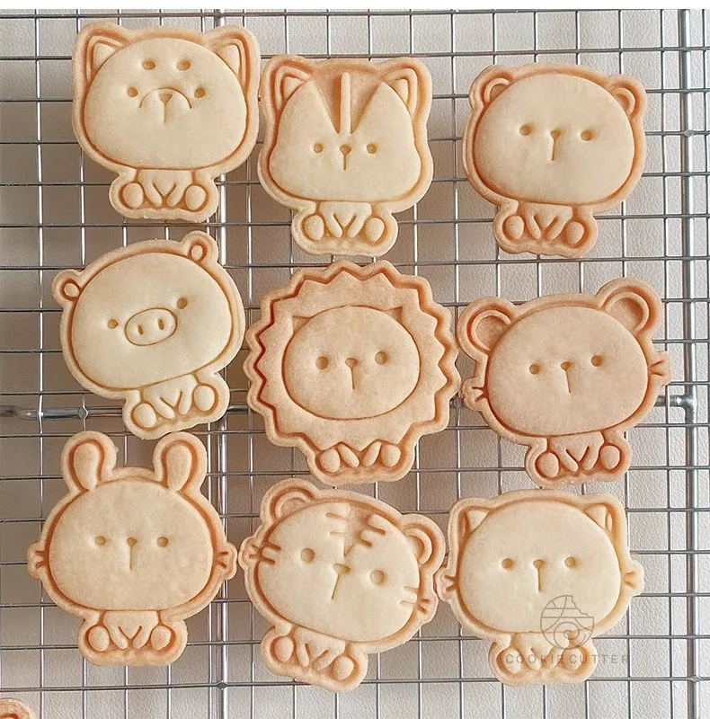 Cartoon Animal Pattern Cookie Cutter Puppy Piggy Rabbit Bear Lion Cat Biscuit Stamp Pressed Mold Homemade Bakeware Kitchenware