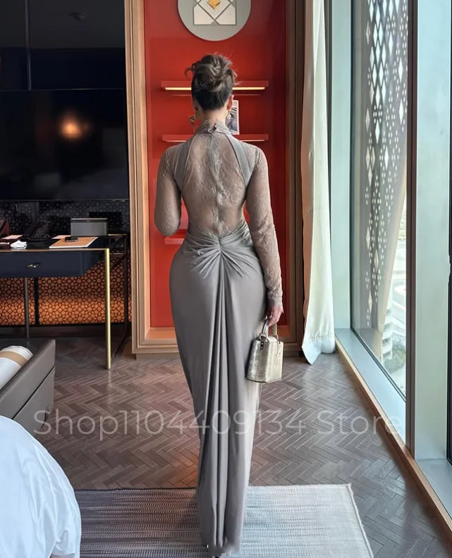 Charming Grey Arab Formal Evening Gown Halter Neck Lace Long Sleeves Dubai Openwork At The Chest Elegant Party Dress Customized