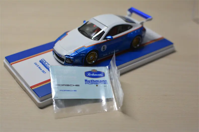 Diecast Tarmac Works 1:43 Scale Porsche 911 (997) Alloy Car Model
