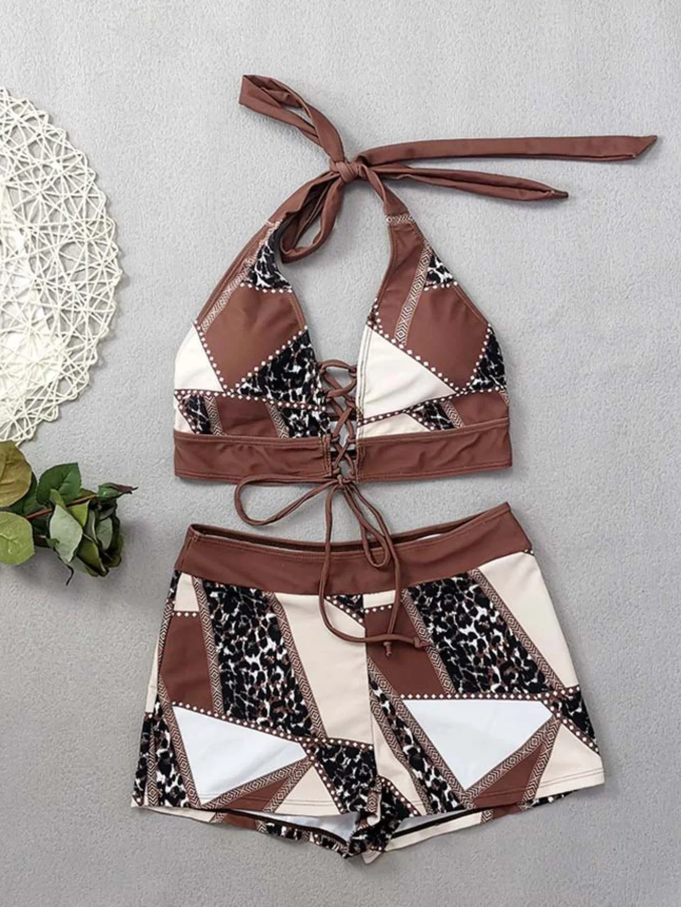 Set bikini per donna Costume da bagno 2 pezzi a vita alta patchwork marrone Tankini Triangolo Backless Beach Vacation Costume da bagno 2025 Nuovo