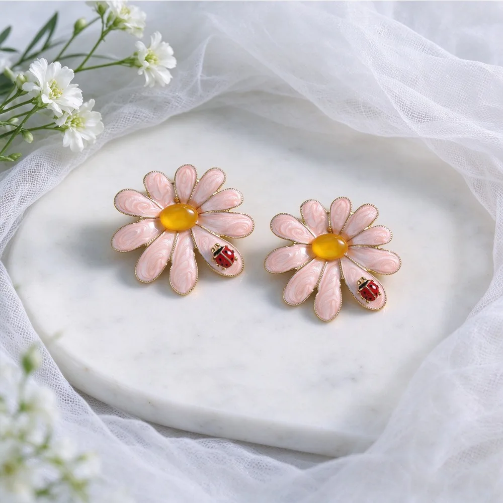 2PCS Ladybug Vintage Flower Chic Button Covers for Women Shirt Button Cover Elegant Blouse Accessories Wedding Gift for Her