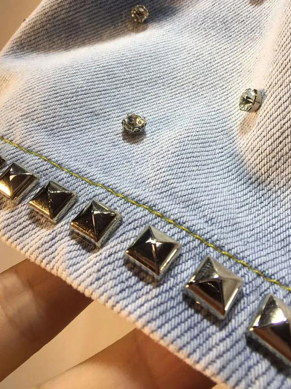2025 Summer New Shorts Heavy Industry Rivets with Diamonds Elastic Waist High Waist Thin Wide Leg Denim Shorts Women's Pants