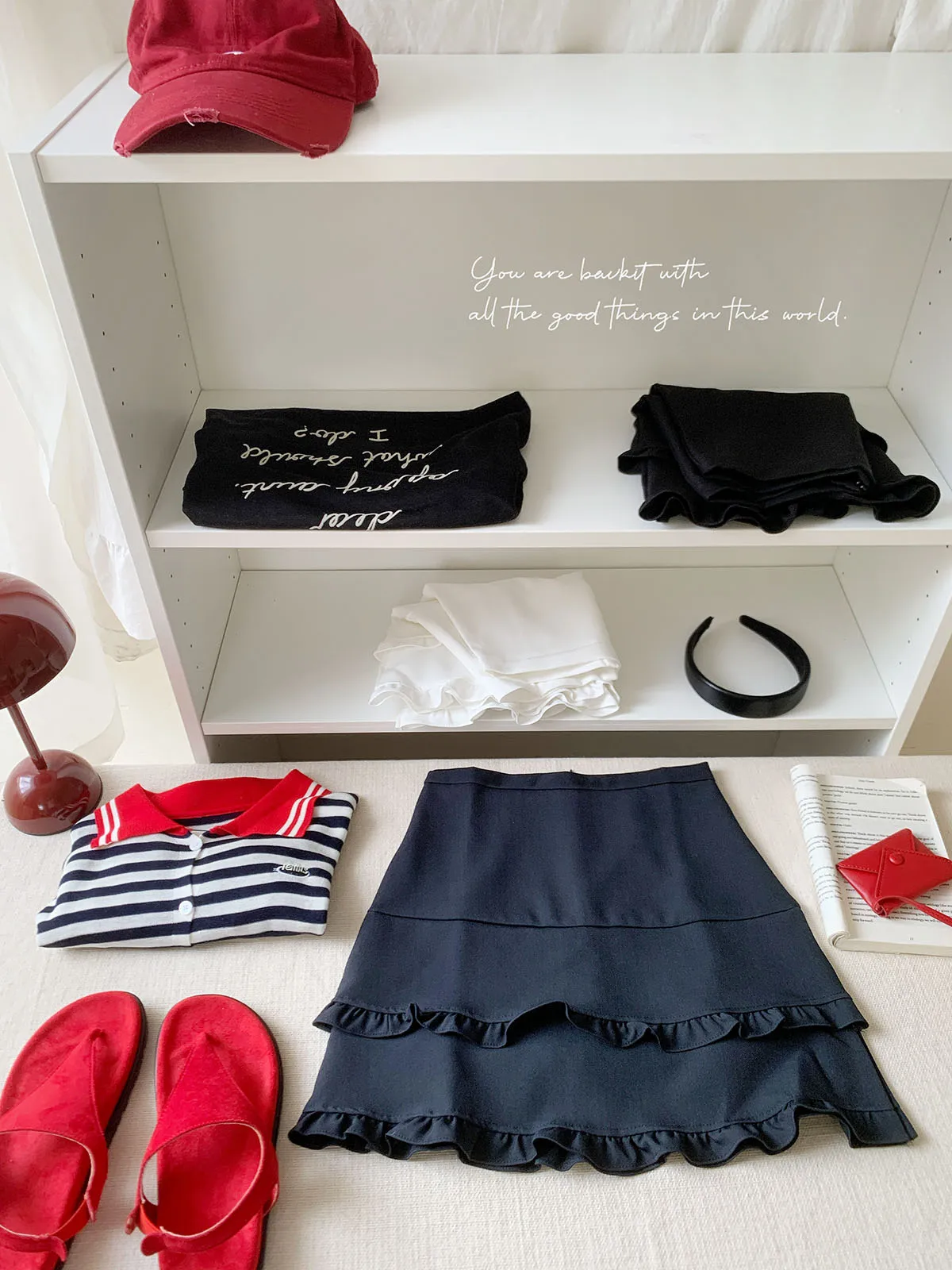 Minigonna sottile da donna dolce a due strati con volant Gonna corta a vita alta tinta unita autunno estate