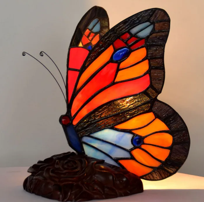 Tiffany Turkish Retro Stained Stained Glass LED Desk Lights Creative Hotel Living Room Bedroom Restaurant Butterfly Table Lamps