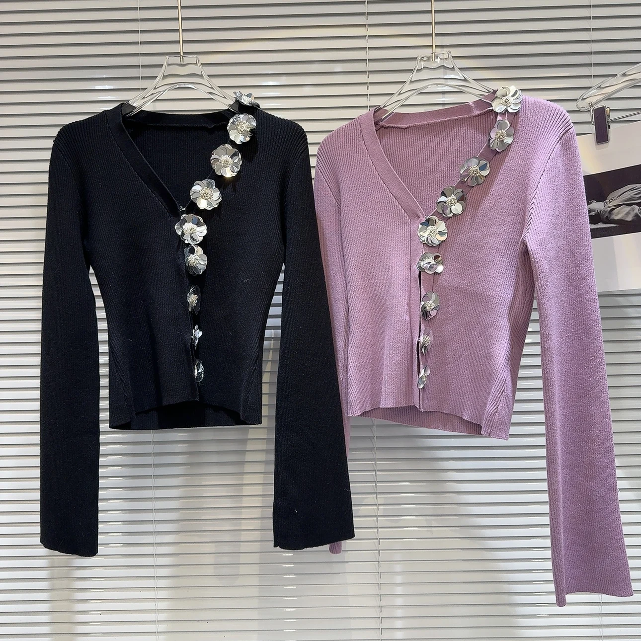 Faionable سترة مشغولة من الصوف المرأة Sle V-Ne طويلة Sve ort طول الفاخرة زهرة مزين الخريف الشتاء وصول جديد