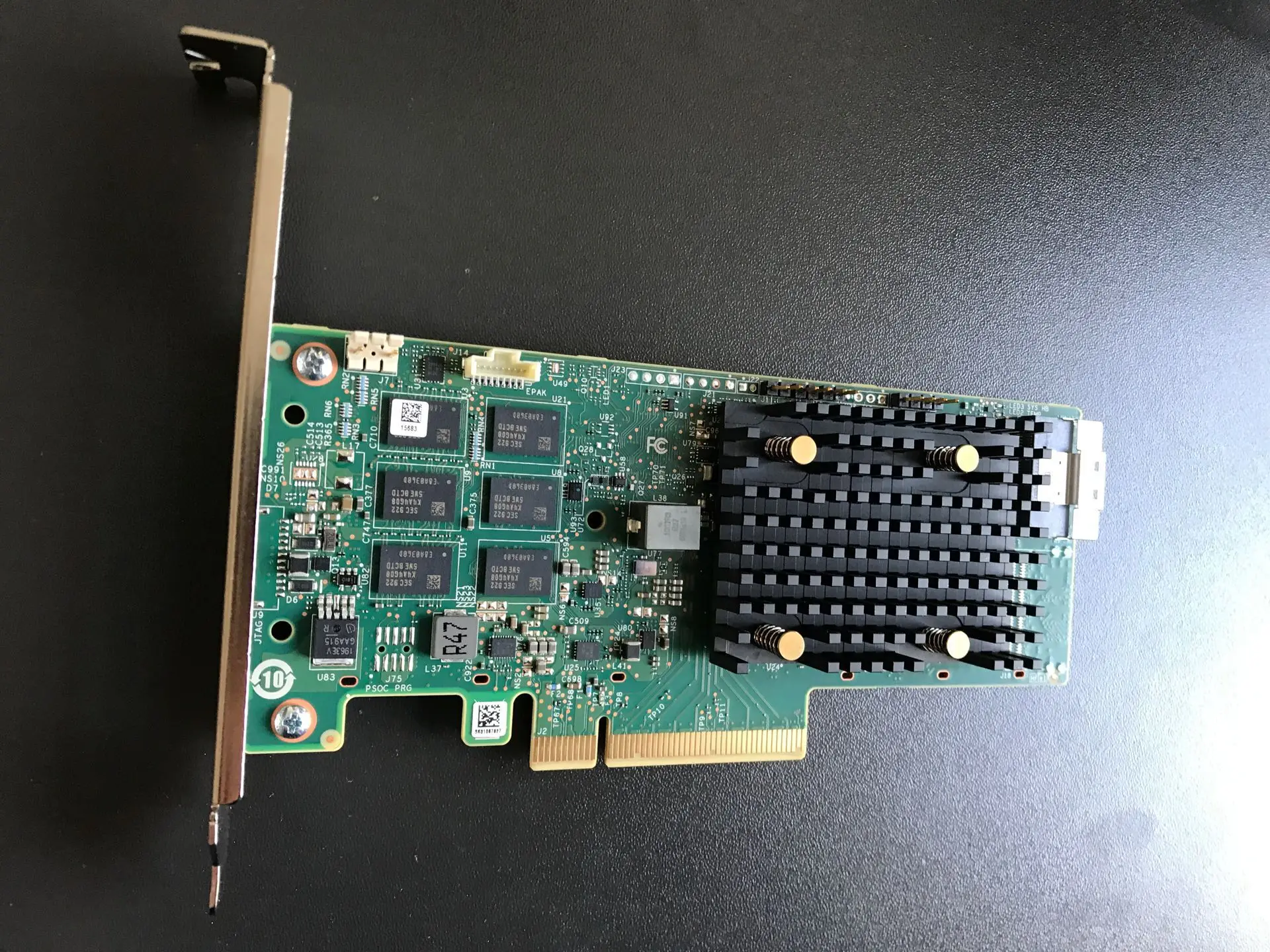 BROADCOM LSI MegaRAID 9560-8i SAS3908 4GB cache PCIE