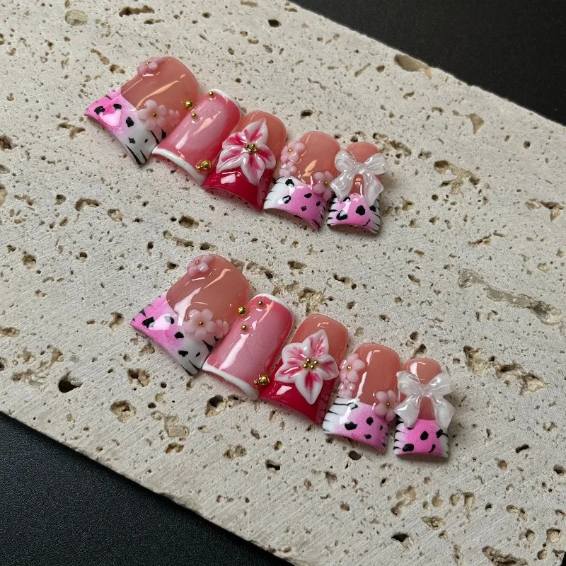10 pièces à la main Kawaii ongles rose imprimé léopard presse sur ongles 3D arc conception florale mignon bec de canard faux ongles doux Dessert Style
