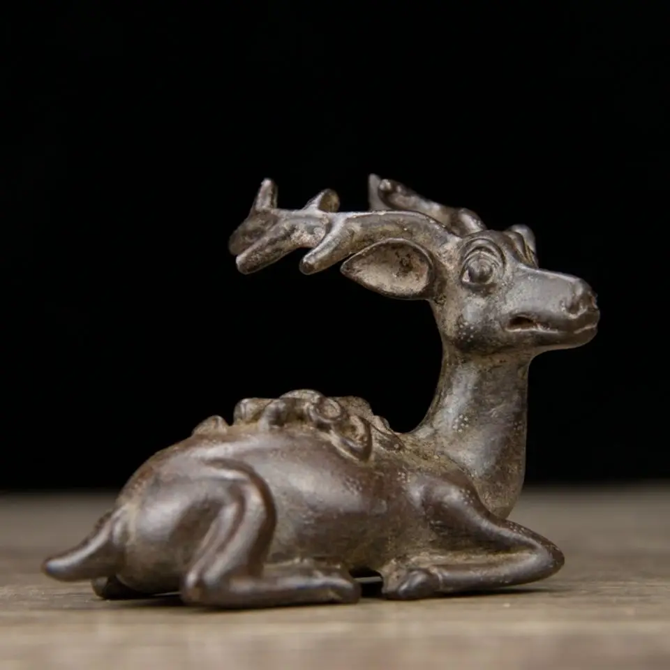 Christmas deer, sika deer, elk Statue Sculpture Figurines Home Garden Decoration Statues For House ﻿