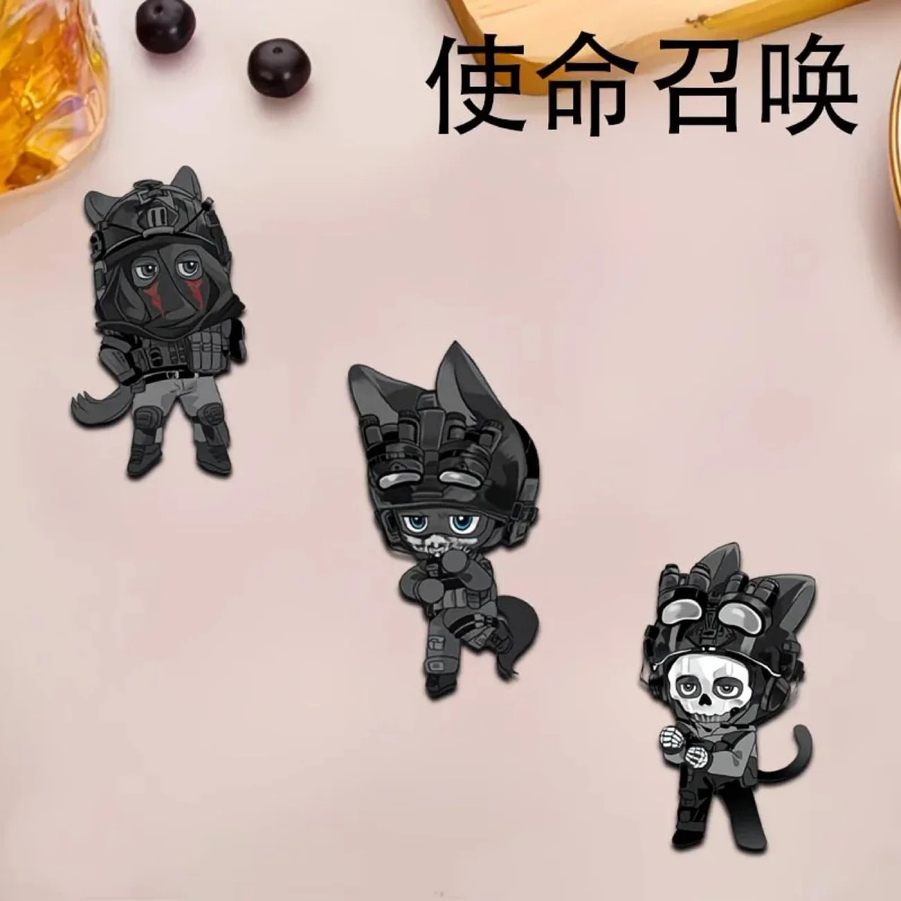 새로운 콜 오브 듀티 코스프레 액세서리 귀여운 브로치 학생 백팩 창의적인 배지 고급 펜던트 작은 선물